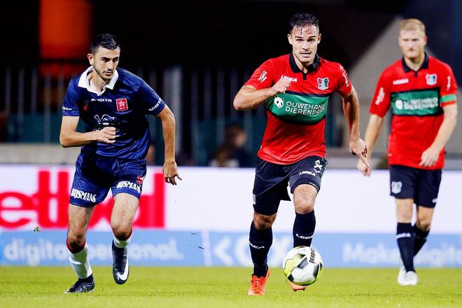 施加解约条 施加解约条