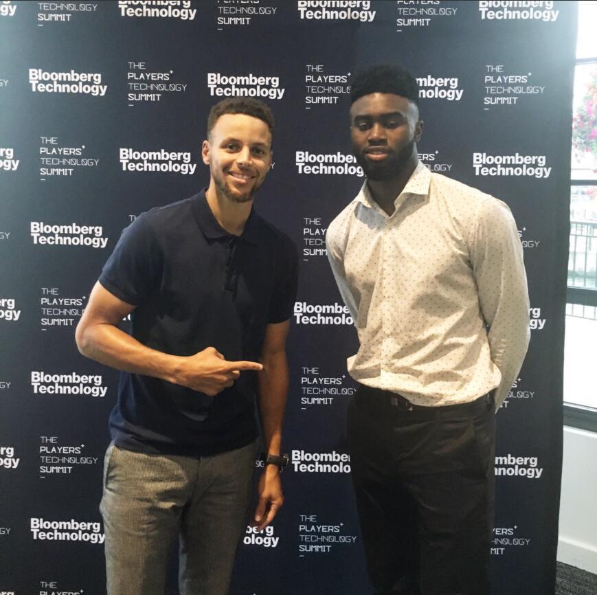 并在关键时 并在关键时