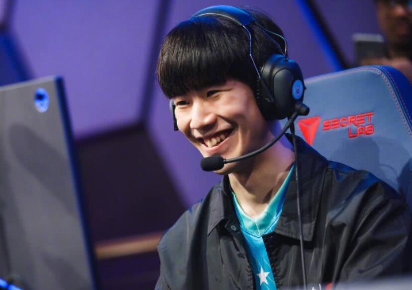 区手递手 区手递手